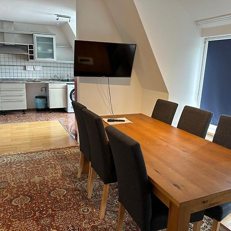 לייפציג Grosses Apartment Im Dg מראה חיצוני תמונה