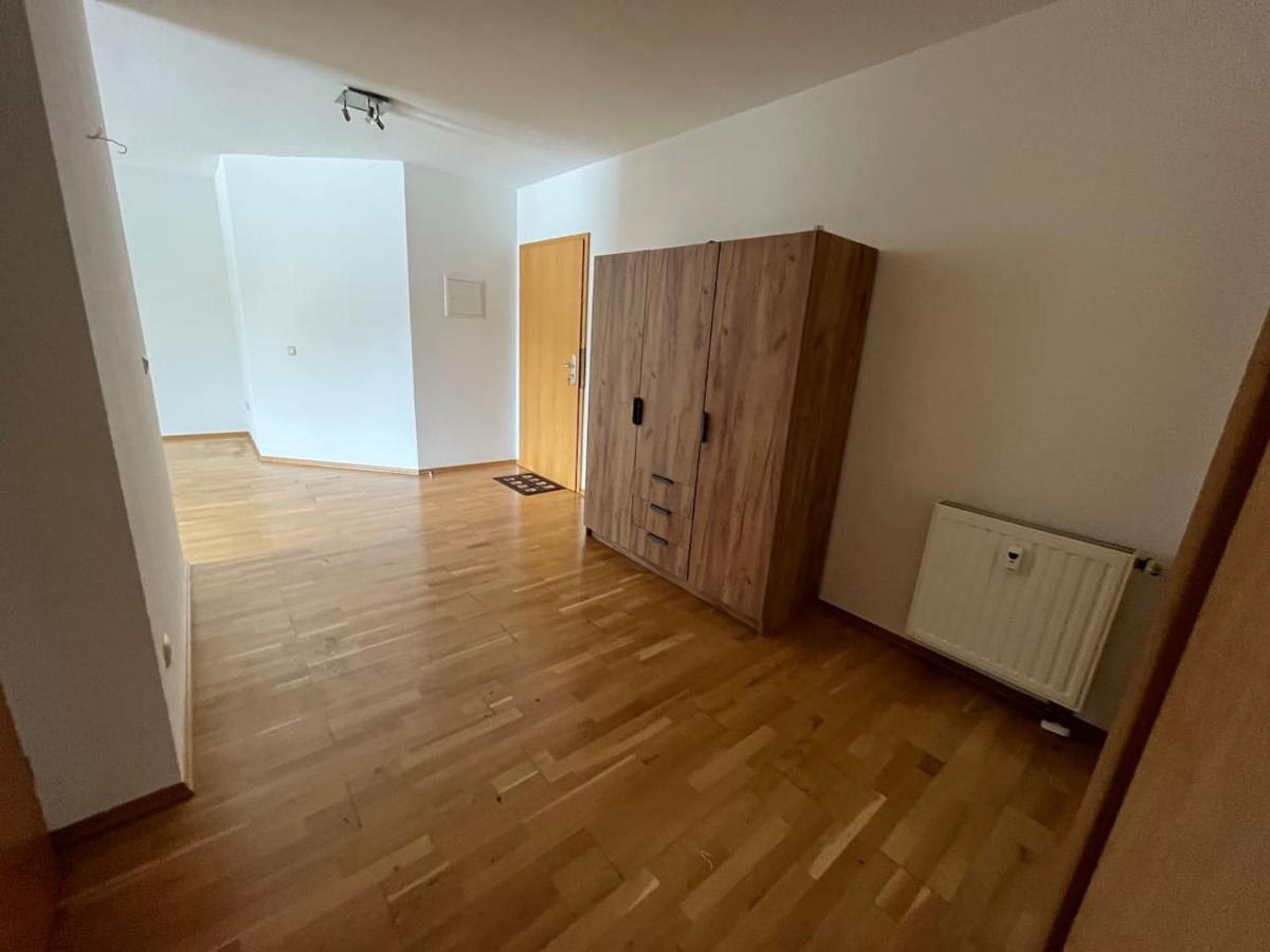לייפציג Grosses Apartment Im Dg מראה חיצוני תמונה