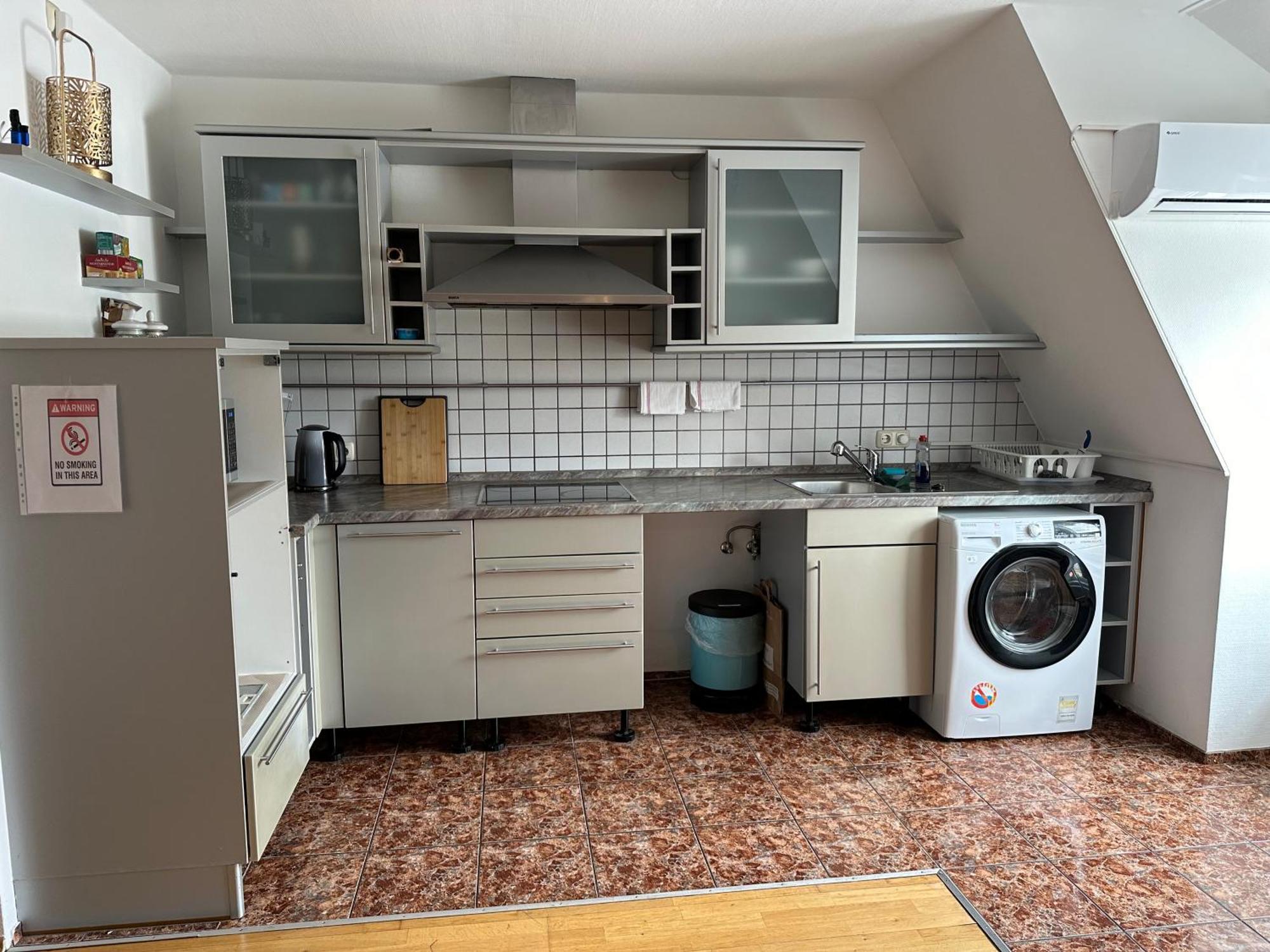 לייפציג Grosses Apartment Im Dg מראה חיצוני תמונה